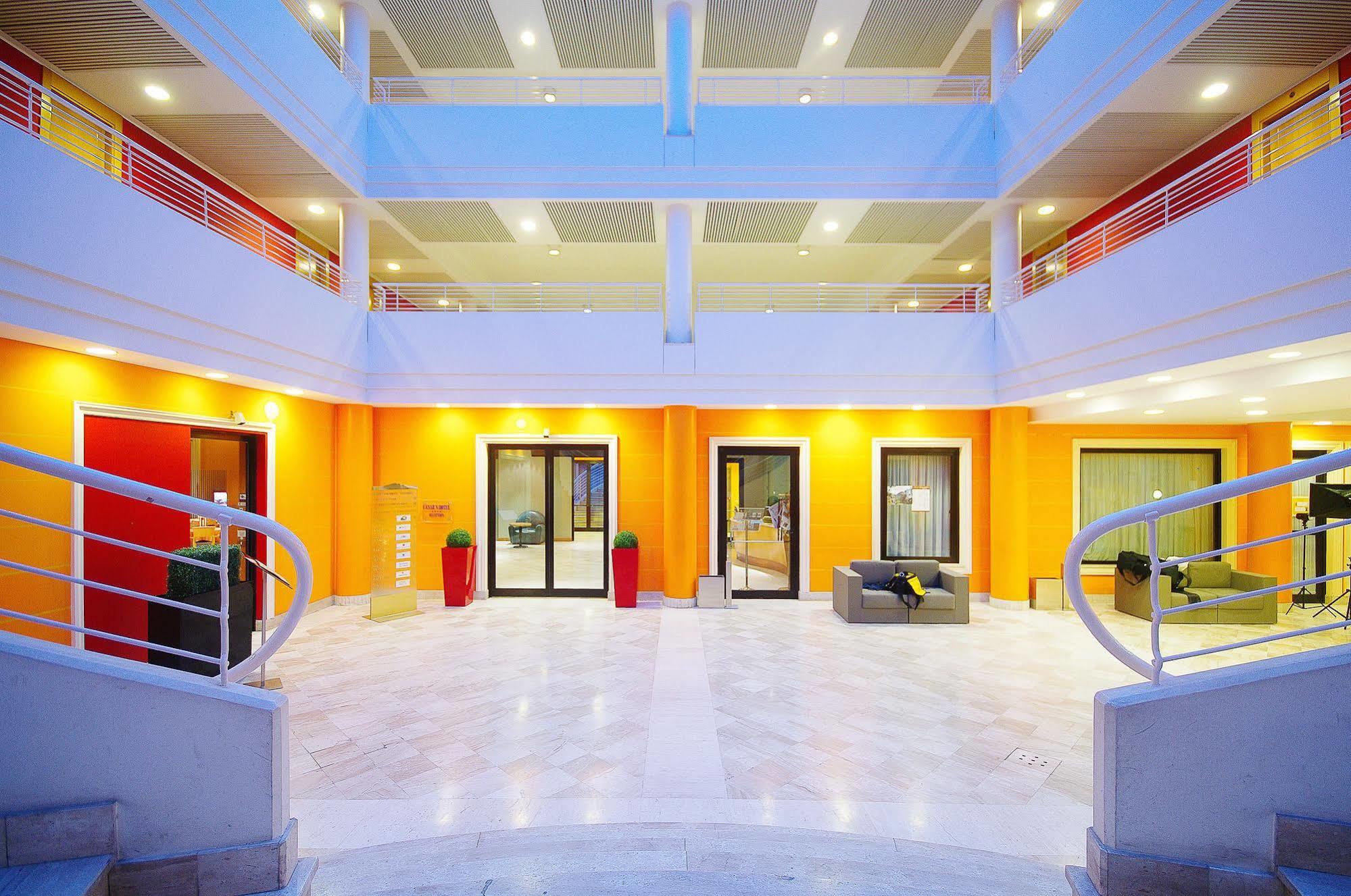 Caesar'S Hotel Cagliari Exterior foto